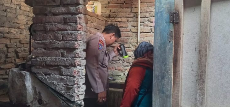 Waspada DBD dan Cikungunya, Polisi Dampingi PSN di Desa